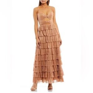 Grace Metallic Plisse Sweetheart Neck Cut-Out Tiered Dress Gold Leaf